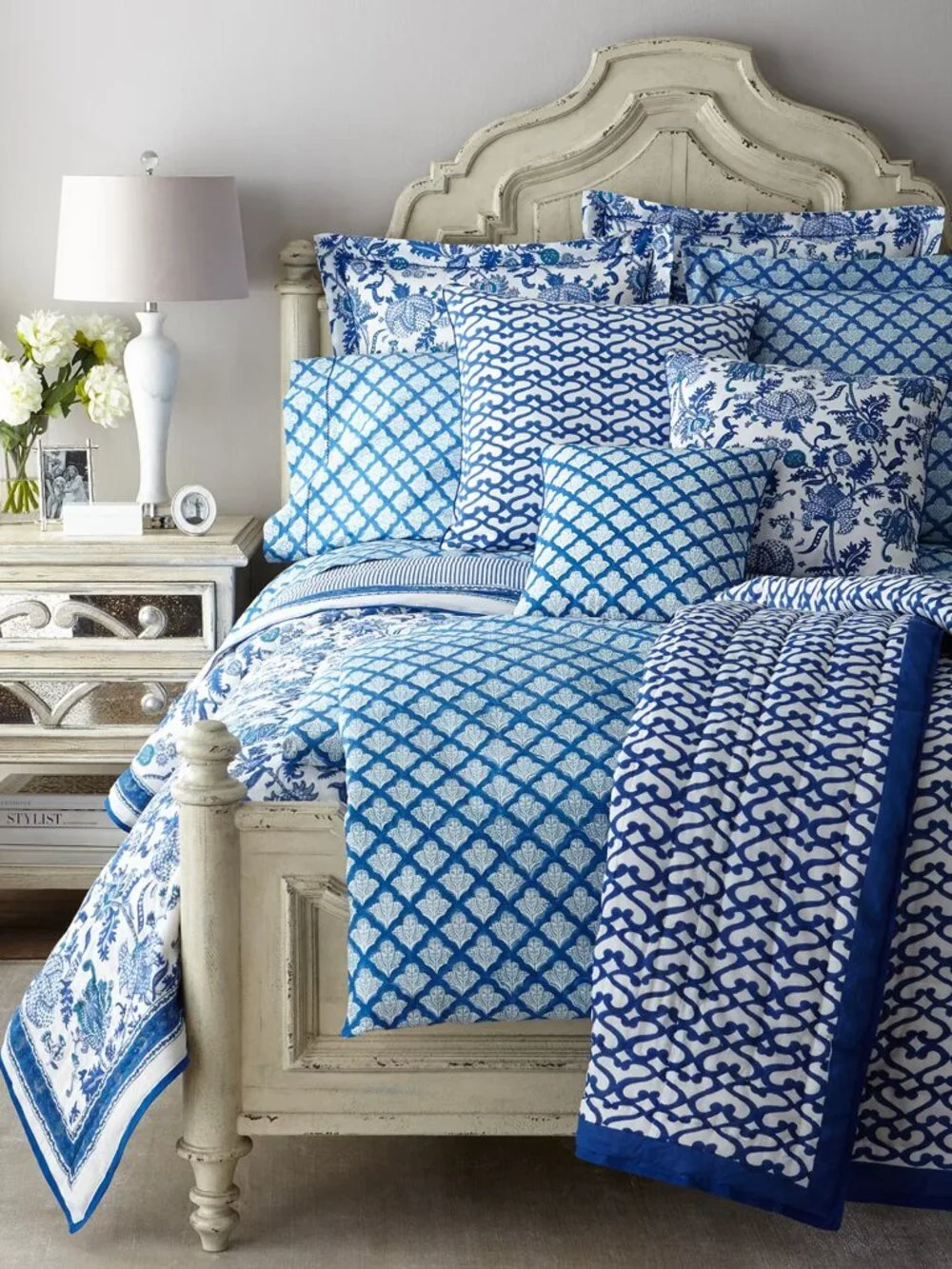 Roller Rabbit TWIN Quilt Big Cata Print Blue White NEW WITH TAGS